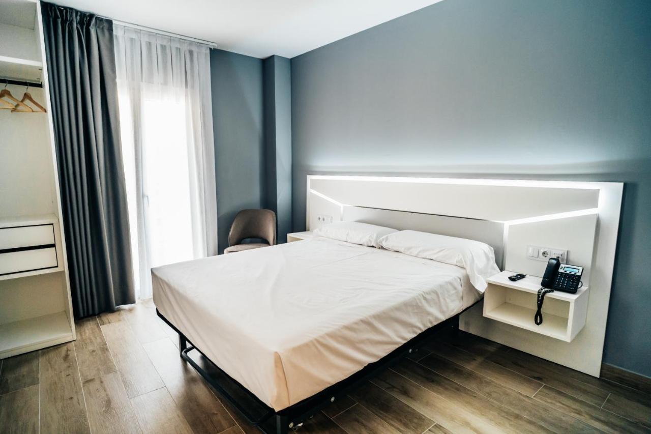 Arevalos Hotel クエンカ エクステリア 写真