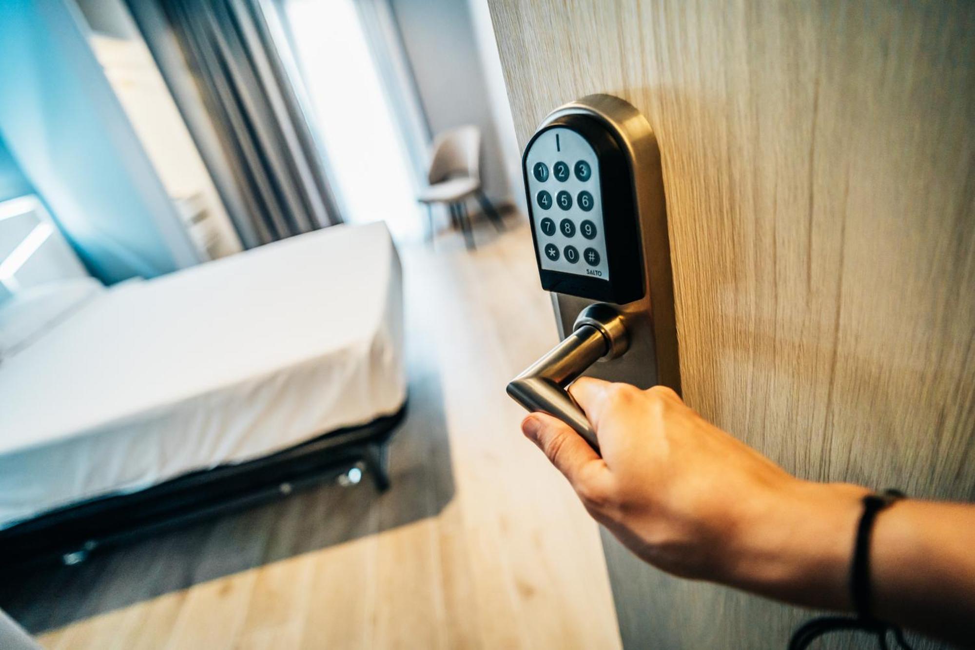 Arevalos Hotel クエンカ エクステリア 写真