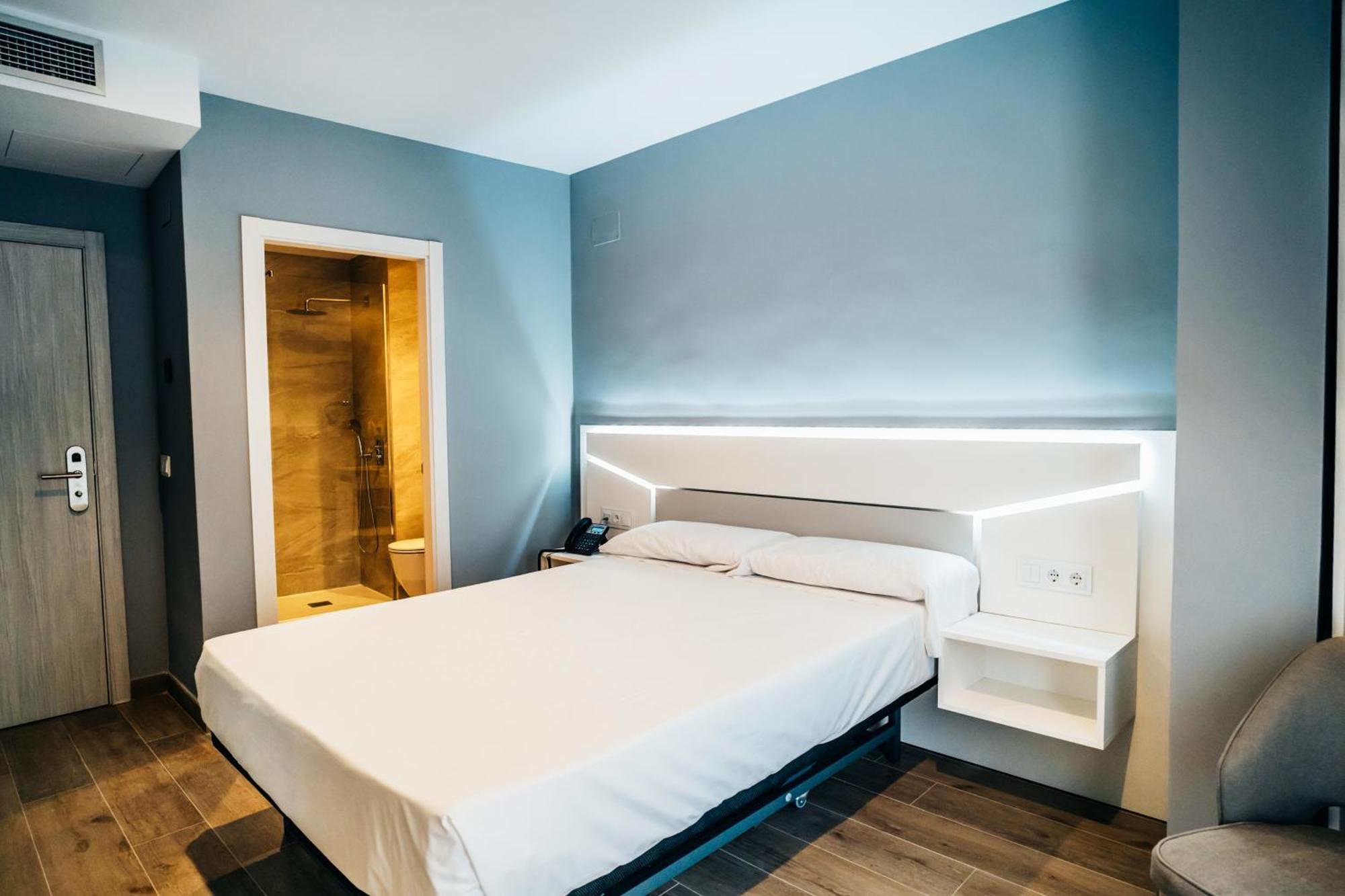 Arevalos Hotel クエンカ エクステリア 写真