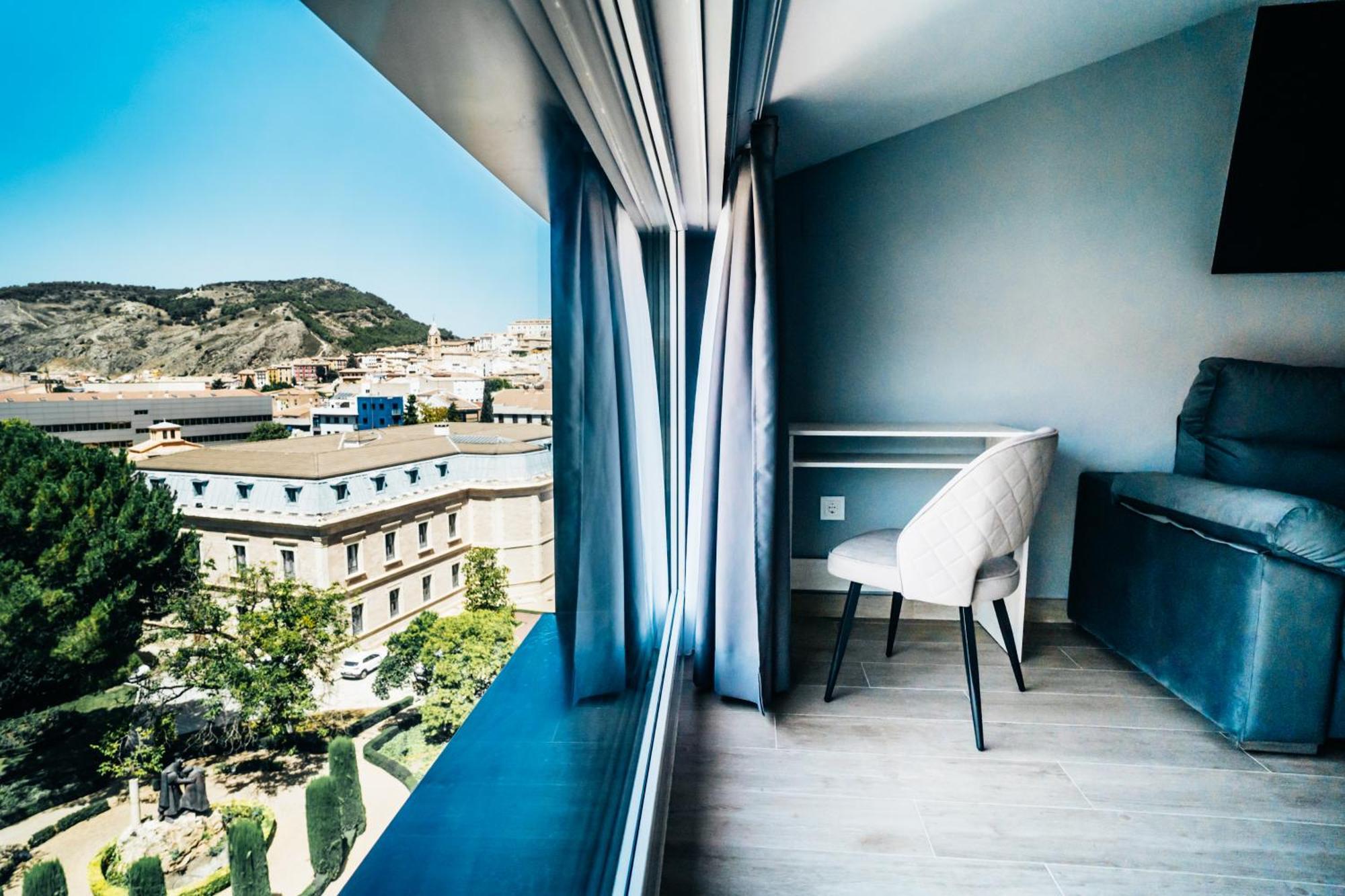 Arevalos Hotel クエンカ エクステリア 写真
